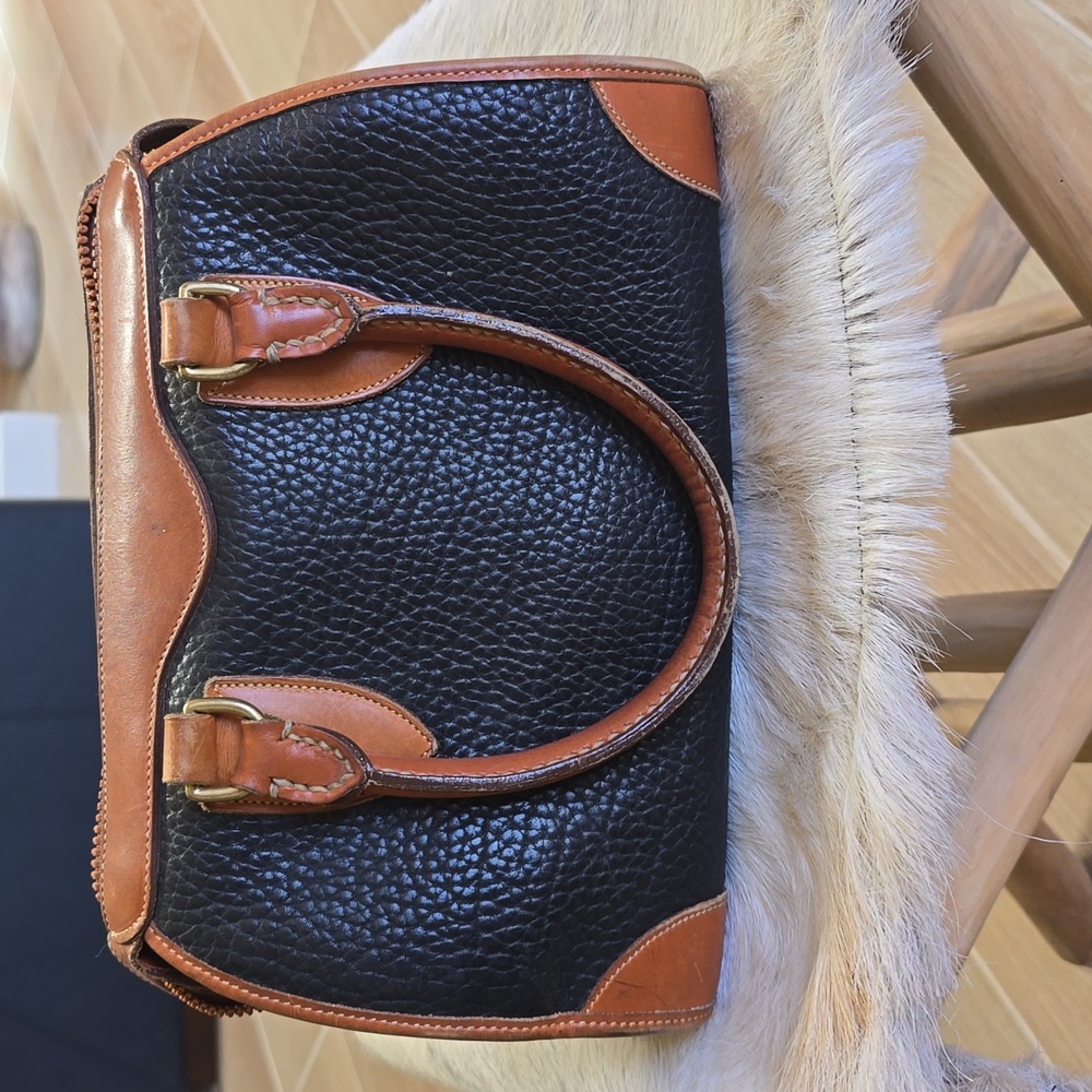 Dooney & Bourke Handbag - Picture 2 of 10